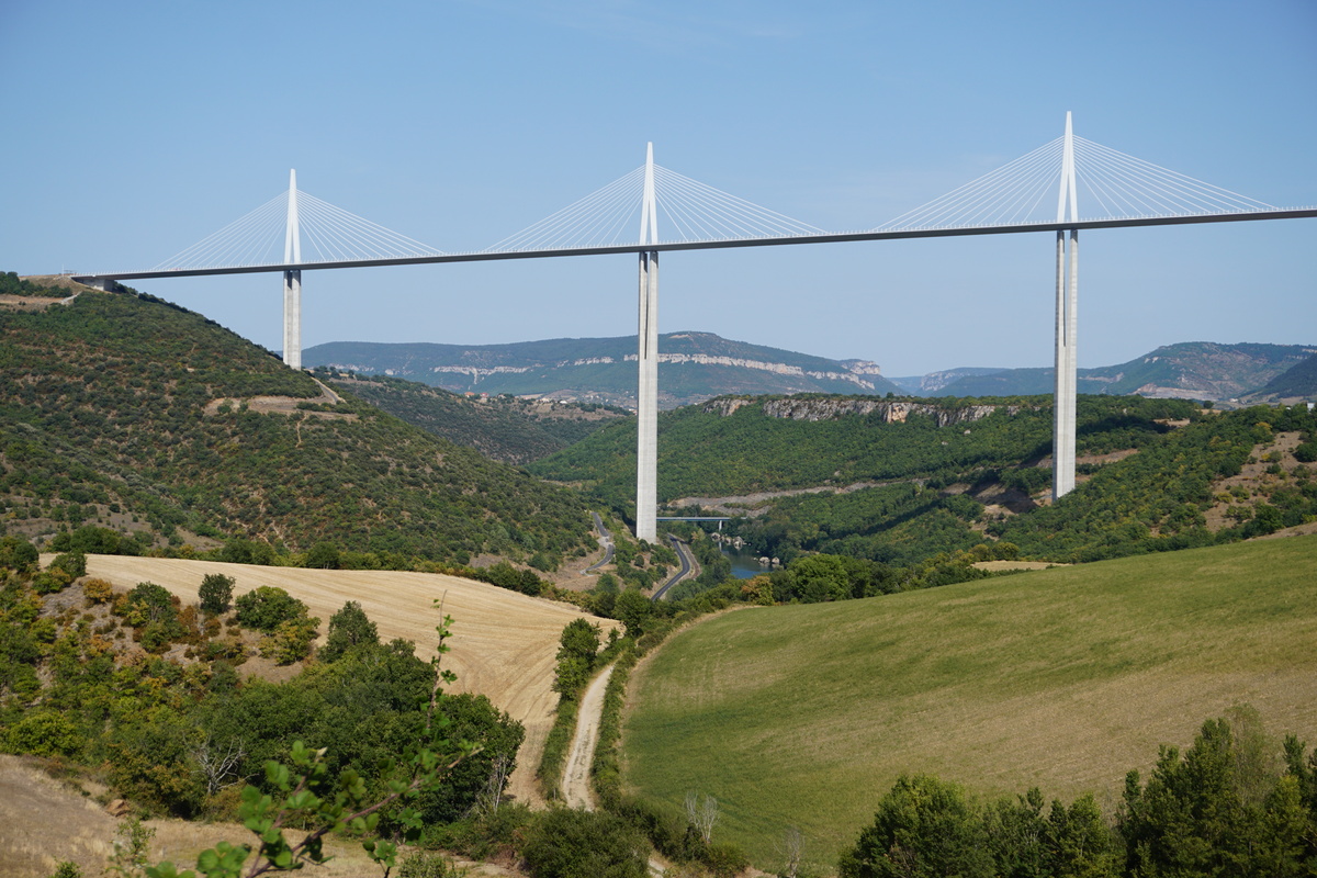 Picture France Viaduc de Millau 2017-08 3 - Rentals Viaduc de Millau