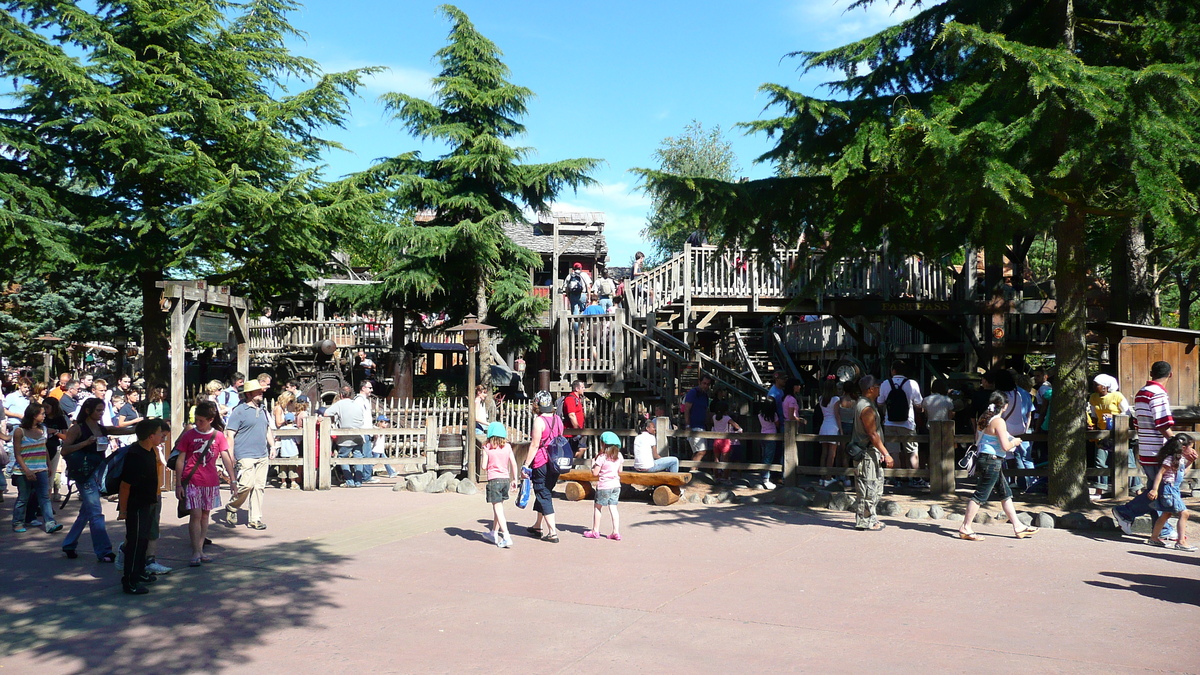 Picture France Disneyland Paris Adventureland 2007-07 6 - Waterfall Adventureland