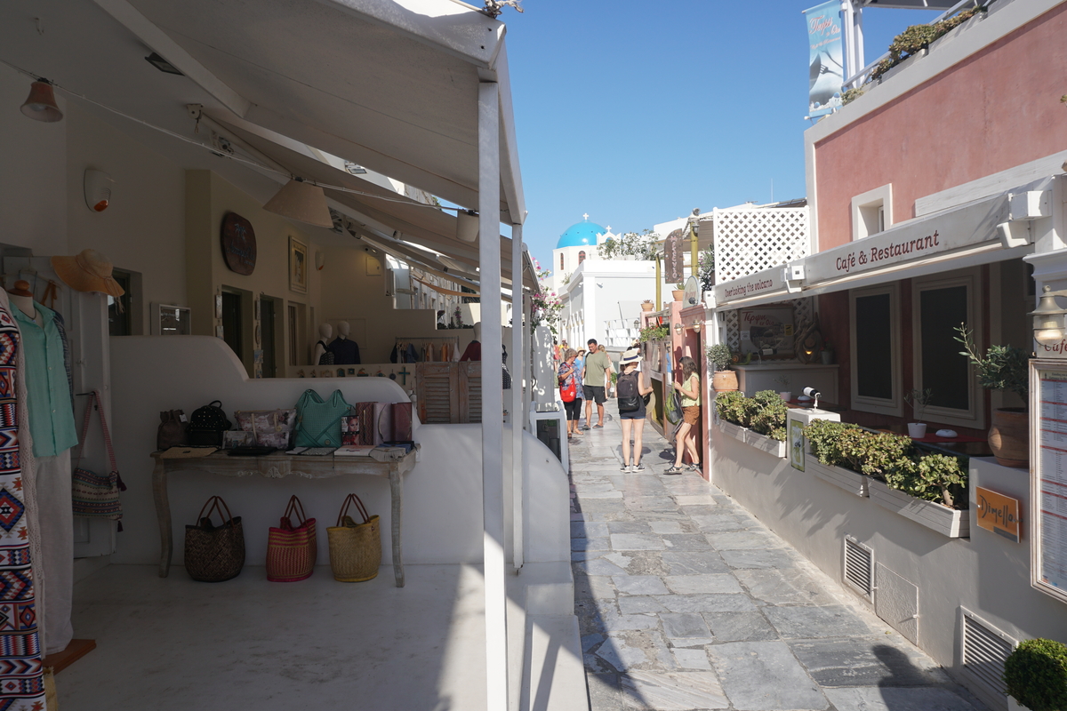 Picture Greece Santorini Oia 2016-07 107 - Transport Oia