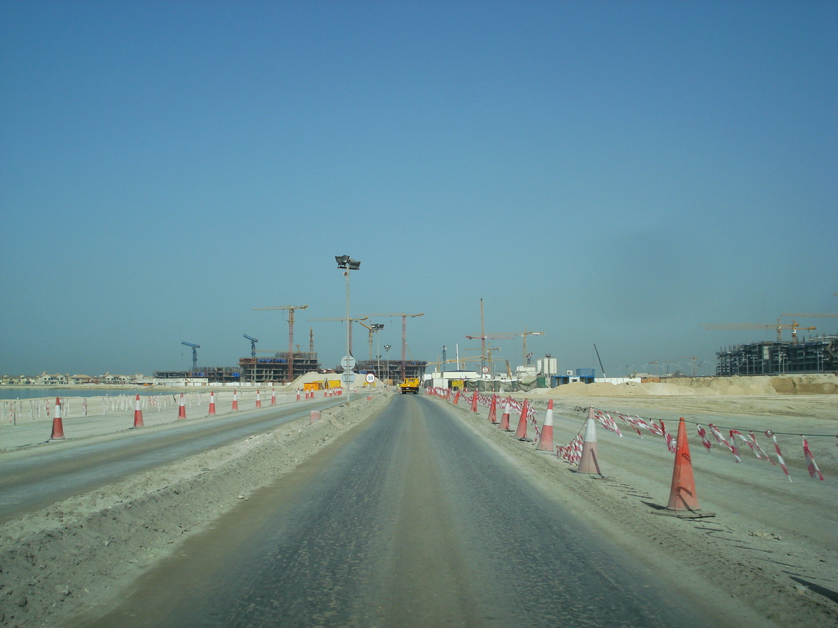 Picture United Arab Emirates Dubai Jumeirah Beach 2007-03 42 - Restaurants Jumeirah Beach