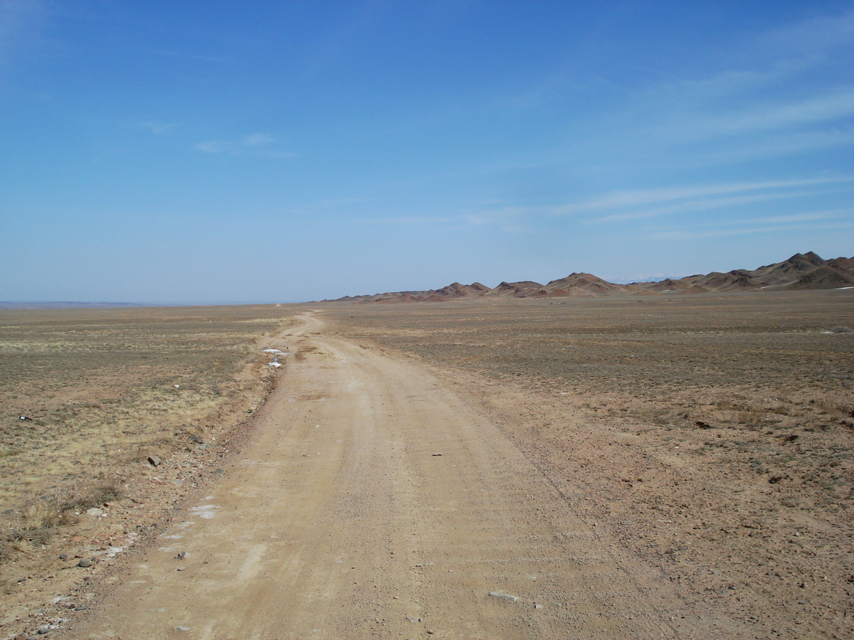 Picture Kazakhstan Almaty to Charyn Canyon road 2007-03 31 - Night Almaty to Charyn Canyon road