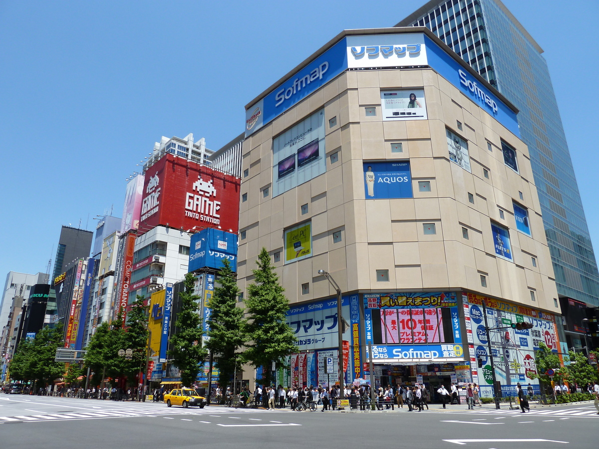 Picture Japan Tokyo Akihabara 2010-06 1 - Summer Akihabara