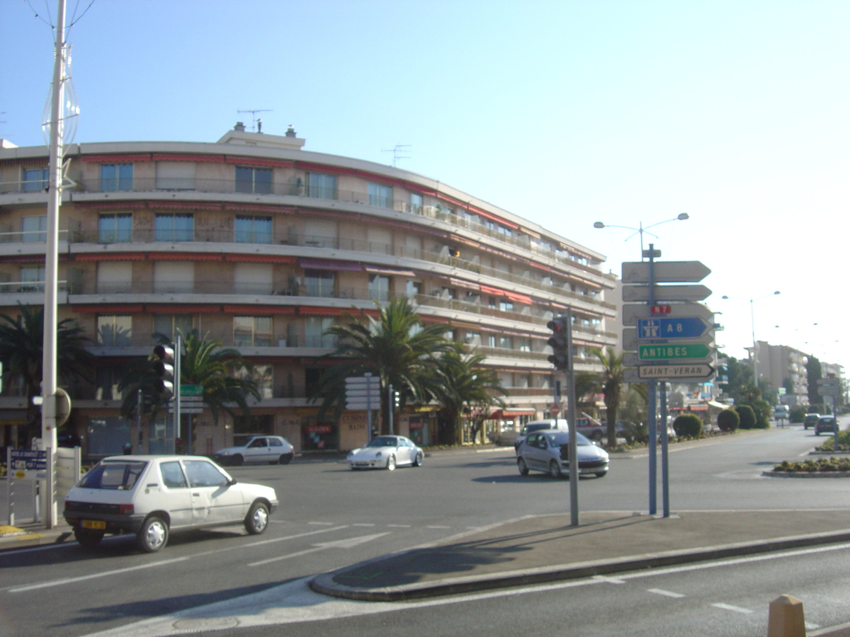 Picture France Cagnes sur Mer 2006-01 12 - Street Cagnes sur Mer