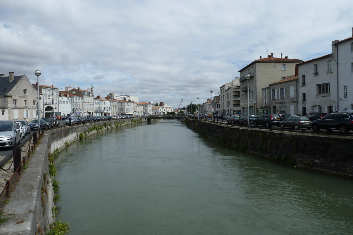 Picture France La Rochelle 2010-08 68 - Hot Season La Rochelle