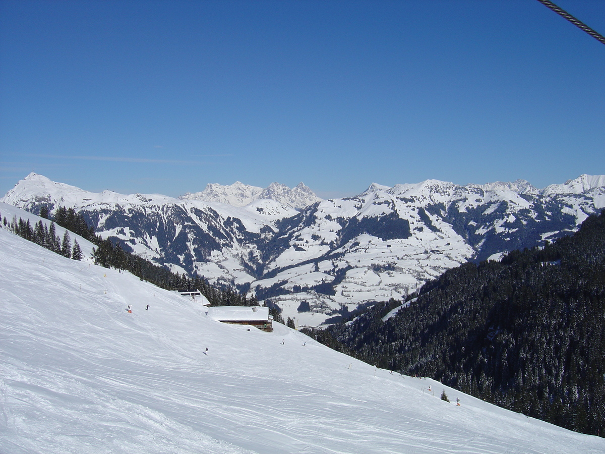 Picture Austria Kitzbuhel Ski 2005-03 33 - Lake Ski