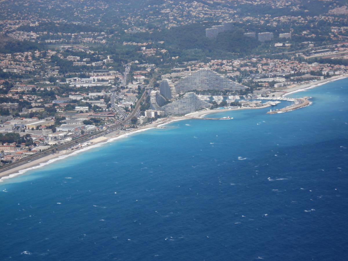 Picture France French Riviera 2006-05 14 - Hotel Pools French Riviera