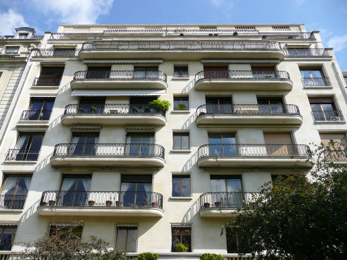 Picture France Paris Avenue Foch 2007-06 46 - Lake Avenue Foch