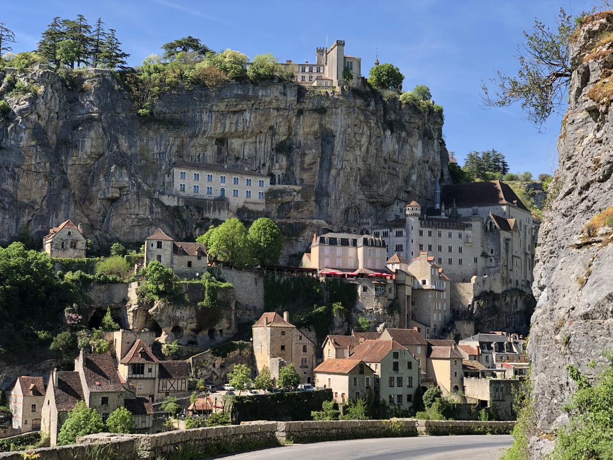 Picture France Rocamadour 2018-04 55 - Hotel Pools Rocamadour