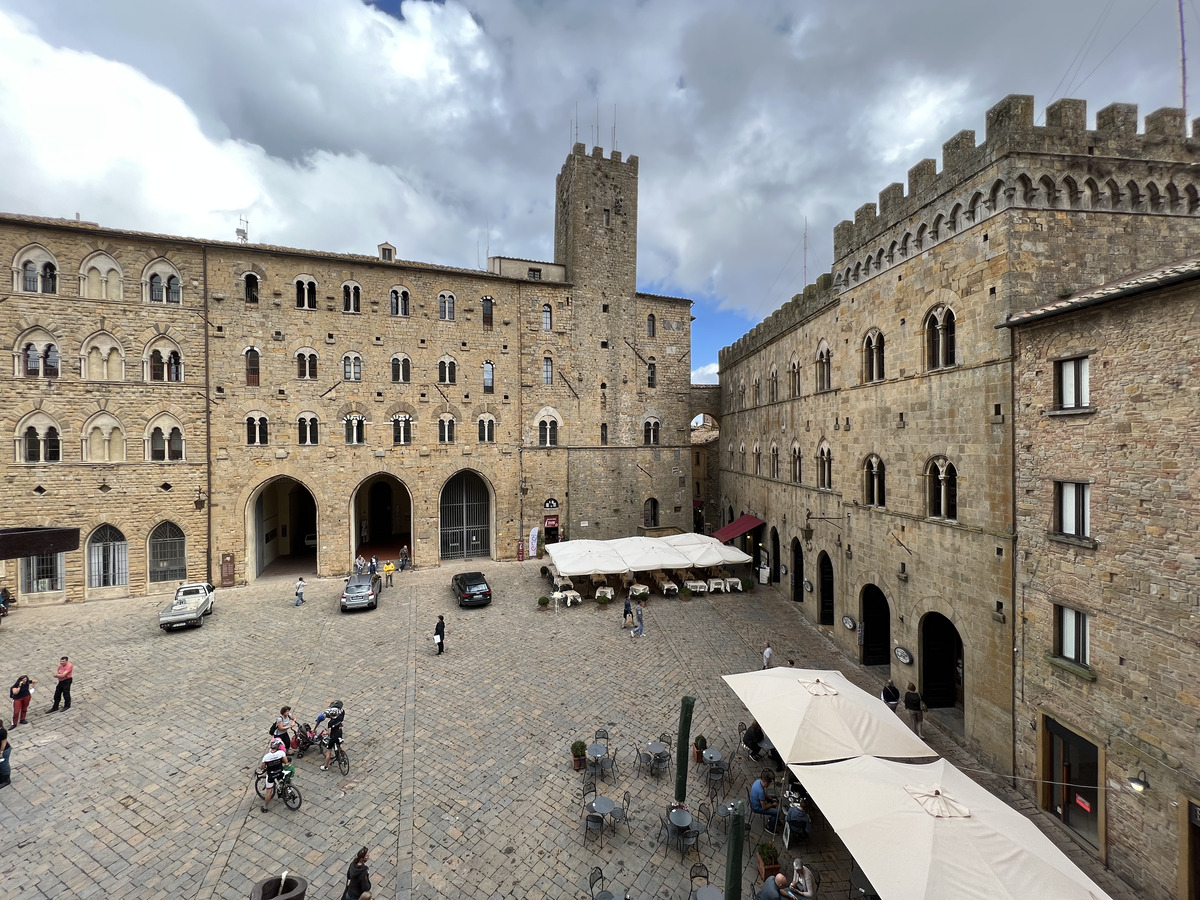 Picture Italy Volterra Palazzo dei Priori 2021-09 54 - Weather Palazzo dei Priori