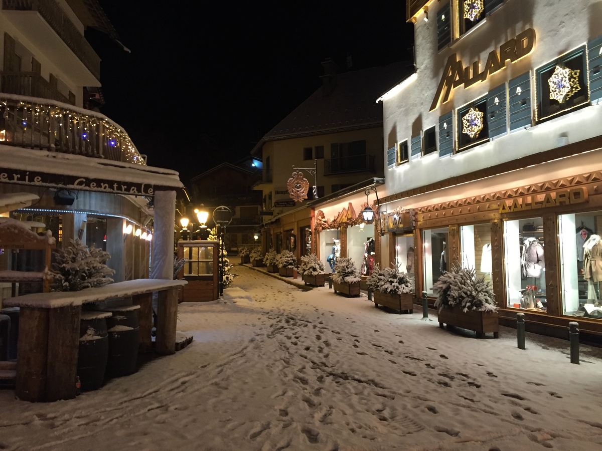 Picture France Megeve 2016-02 40 - City View Megeve