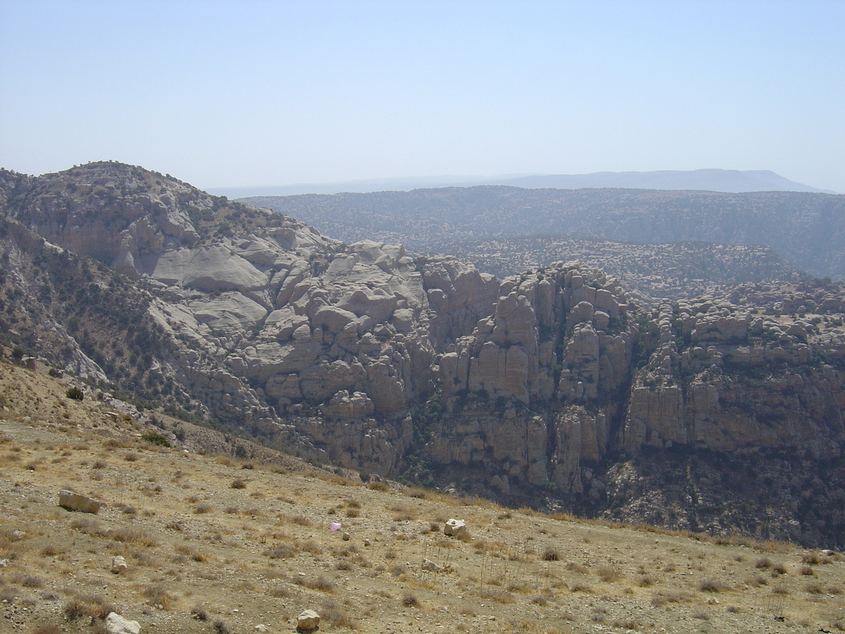 Picture Jordan Petra to Dana road 2004-10 0 - Waterfall Petra to Dana road