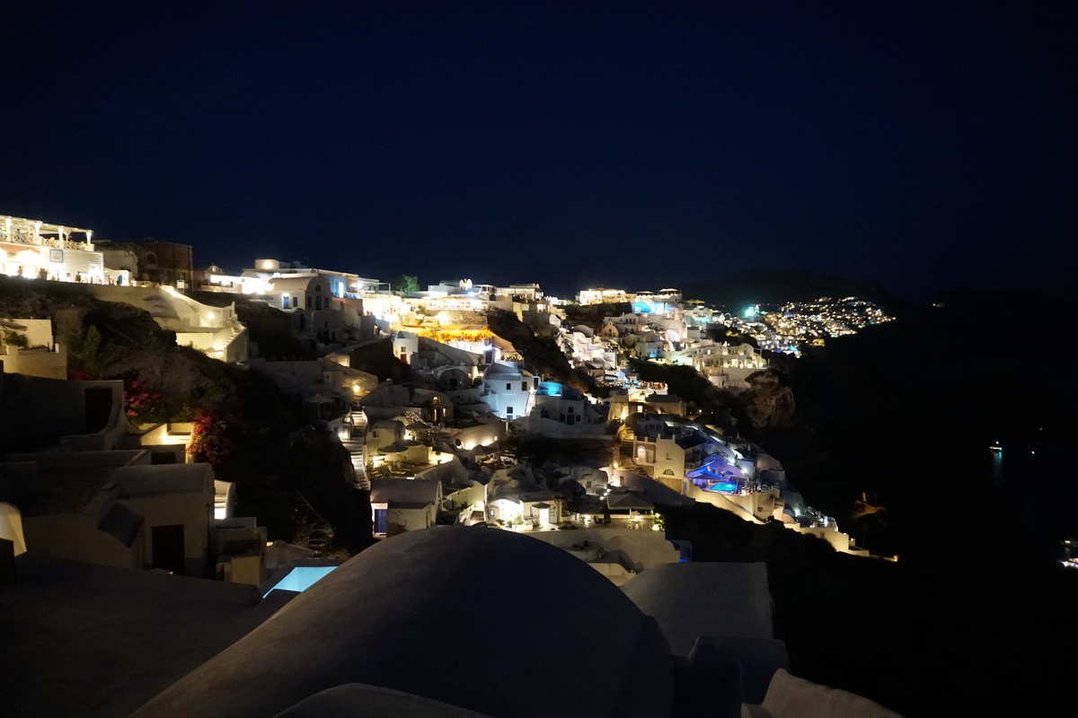 Picture Greece Santorini Oia 2016-07 10 - City Sights Oia