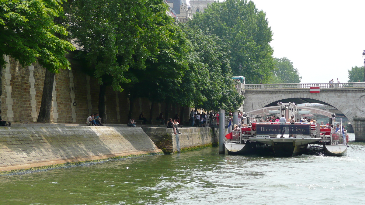 Picture France Paris Batobus Trip 2007-06 8 - City View Batobus Trip