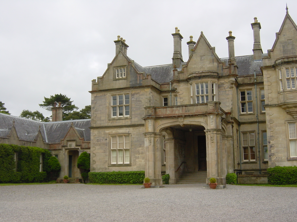 Picture Ireland Kerry Killarney National Park Muckross House 2004-05 20 - Sunset Muckross House