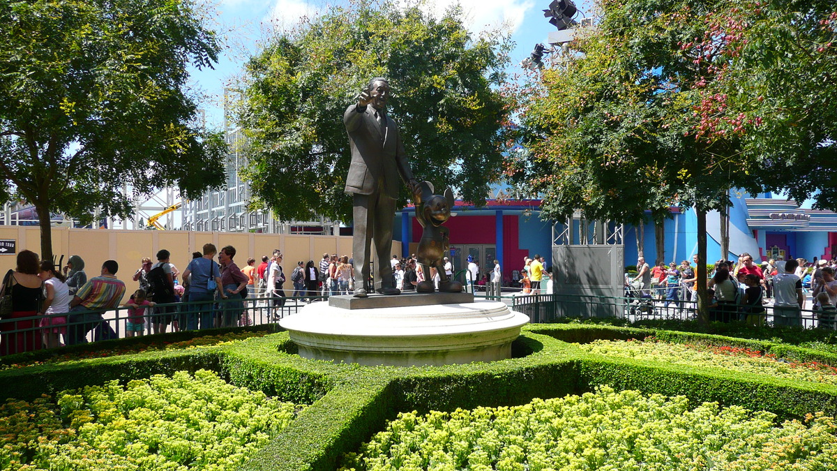 Picture France Disneyland Paris Walt Disney Studios 2007-07 41 - Waterfall Walt Disney Studios