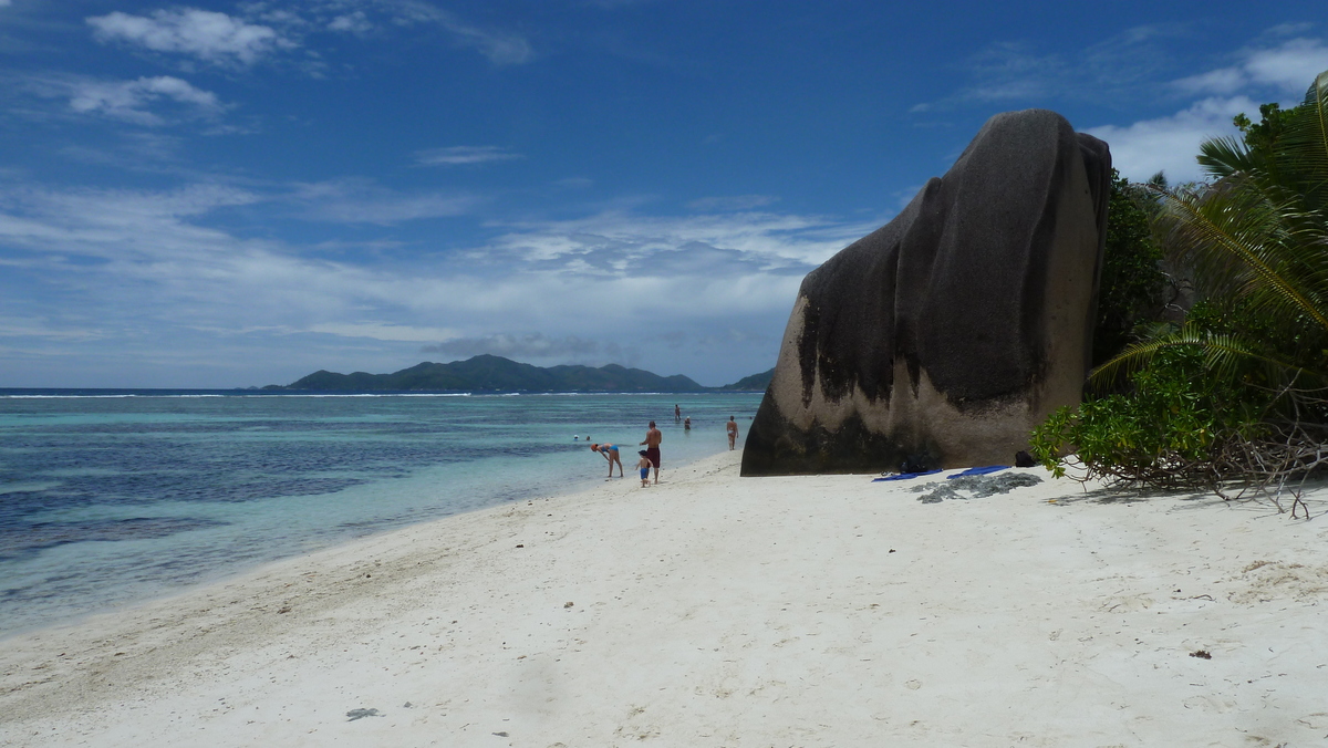 Picture Seychelles La Digue 2011-10 195 - City Sight La Digue