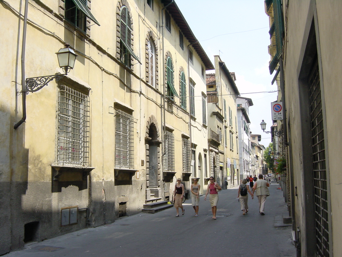 Picture Italy Lucca 2002-07 54 - City Sights Lucca