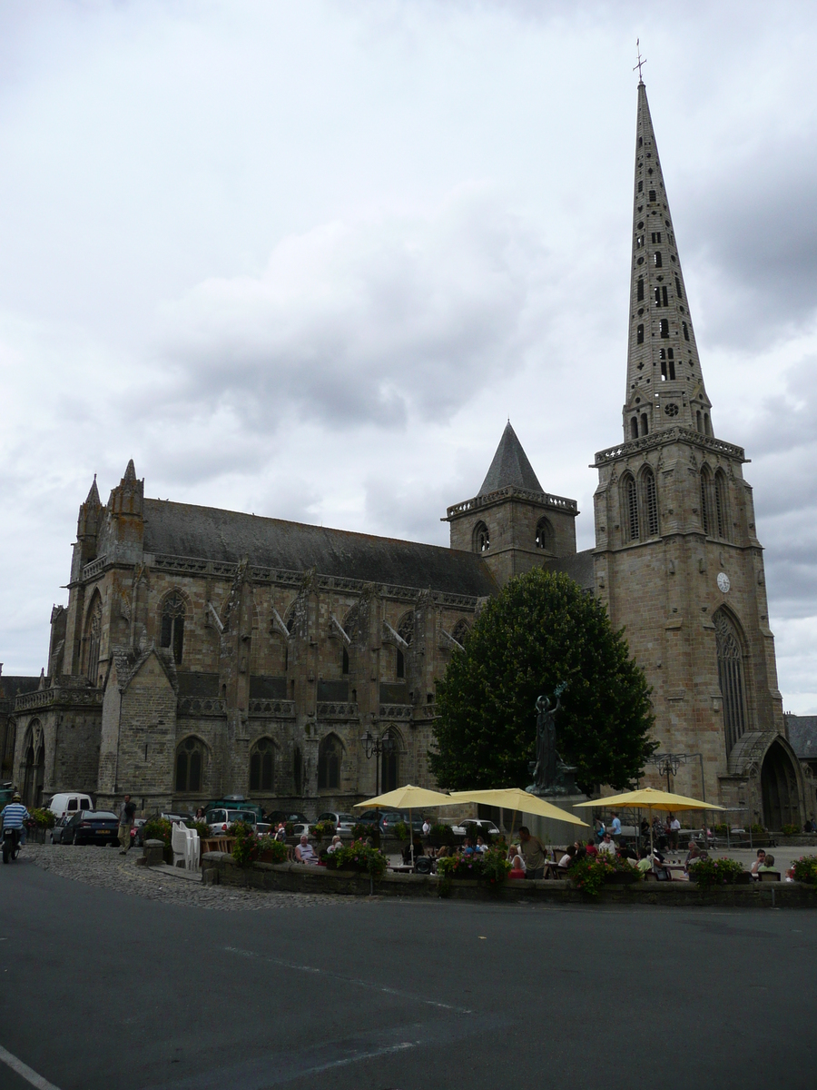 Picture France Treguier 2007-08 16 - City View Treguier