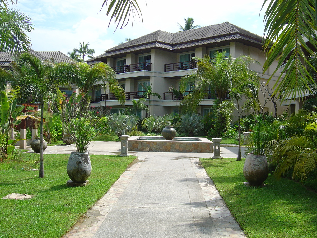 Picture Thailand Khao Lak Meridien Khao Lak Hotel 2005-12 87 - Hotel Pools Meridien Khao Lak Hotel