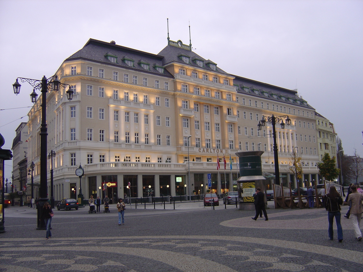 Picture Slovakia Bratislava 2004-11 5 - Restaurants Bratislava