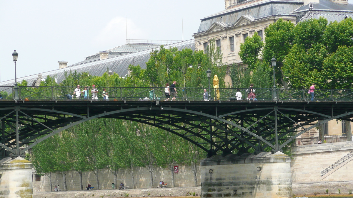 Picture France Paris Seine river 2007-06 255 - Monument Seine river