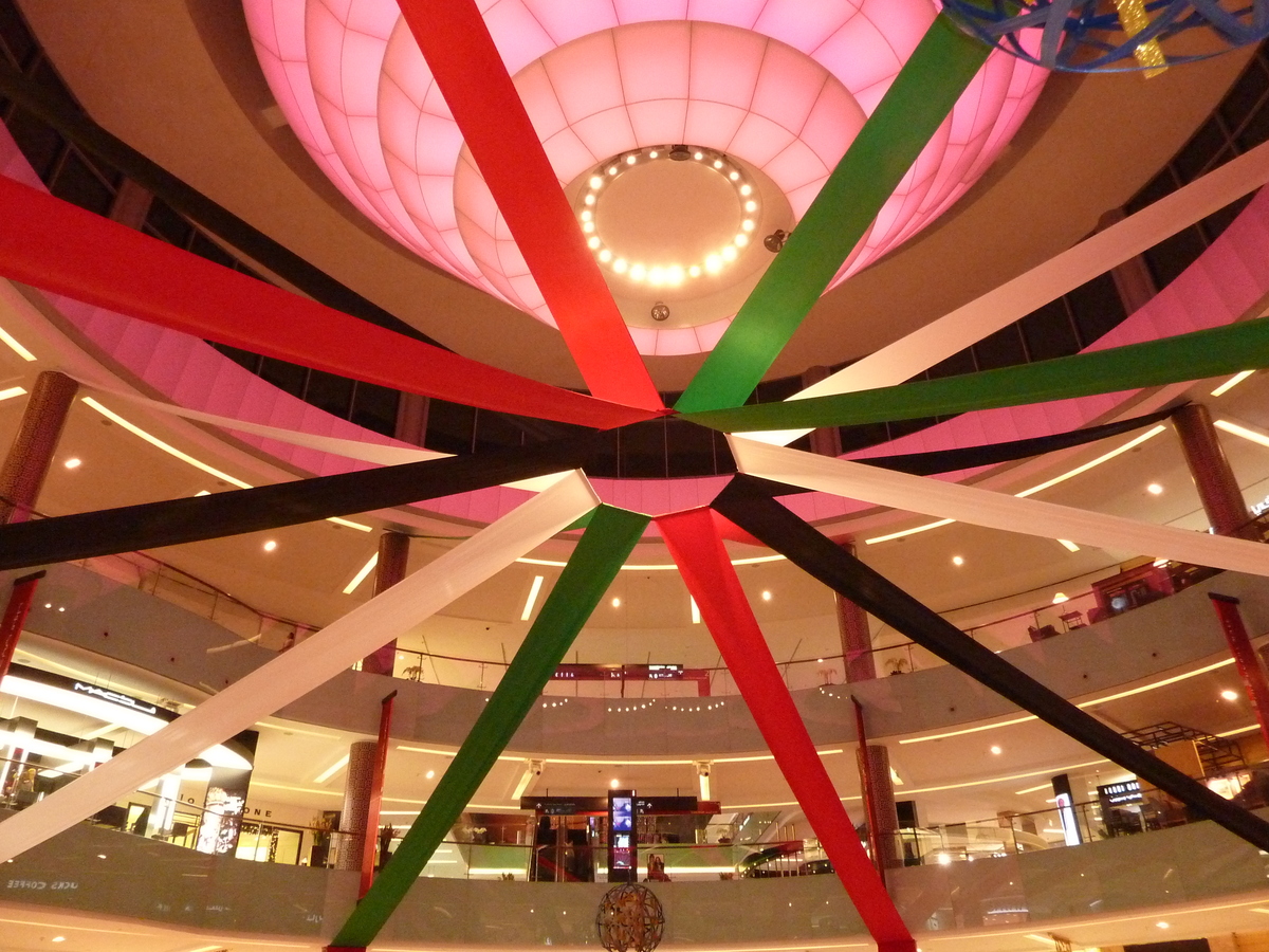 Picture United Arab Emirates Dubai The Dubai Mall 2009-12 67 - Sunset The Dubai Mall