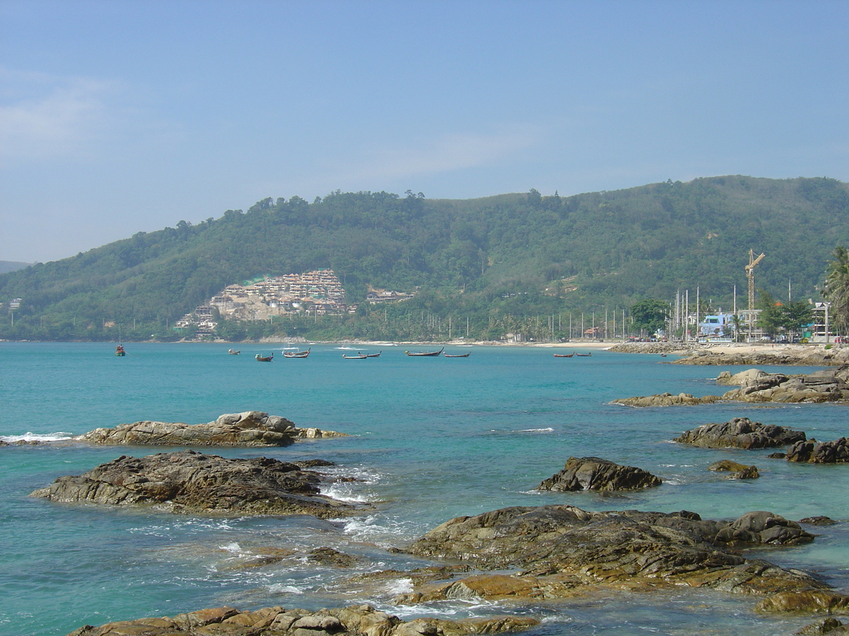 Picture Thailand Phuket Patong Beach 2005-12 12 - Shopping Beach