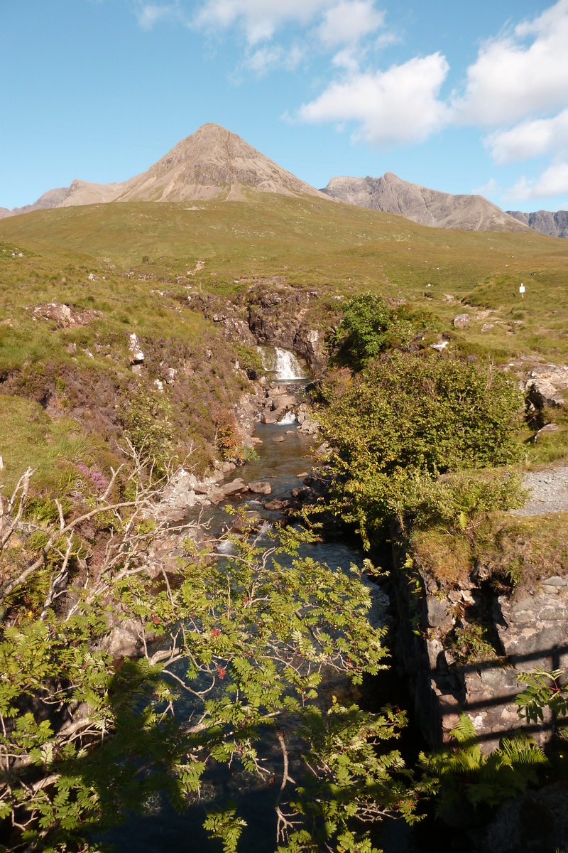 Picture United Kingdom Skye 2011-07 187 - Lakes Skye