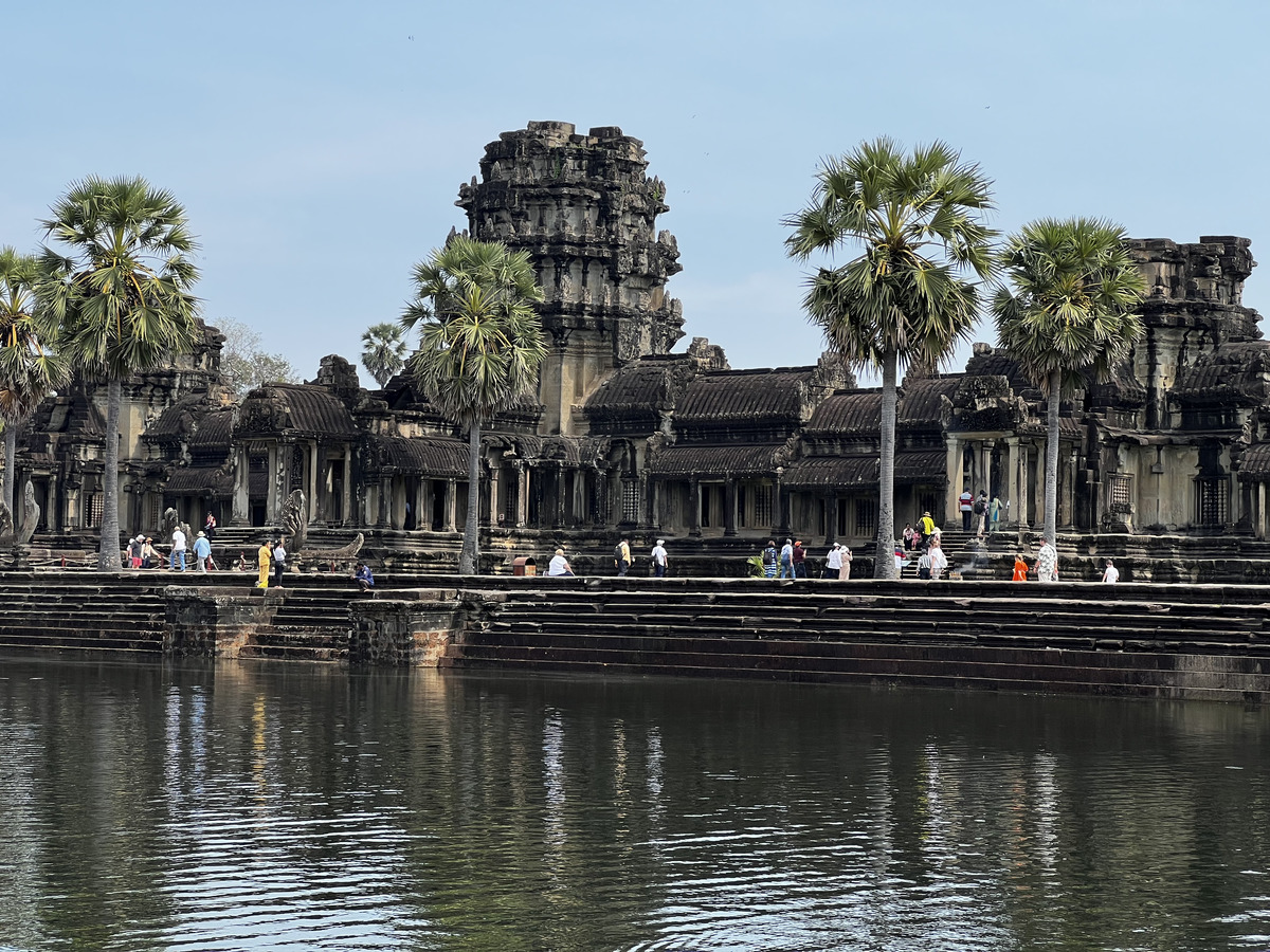 Picture Cambodia Siem Reap Angkor Wat 2023-01 316 - Price Angkor Wat