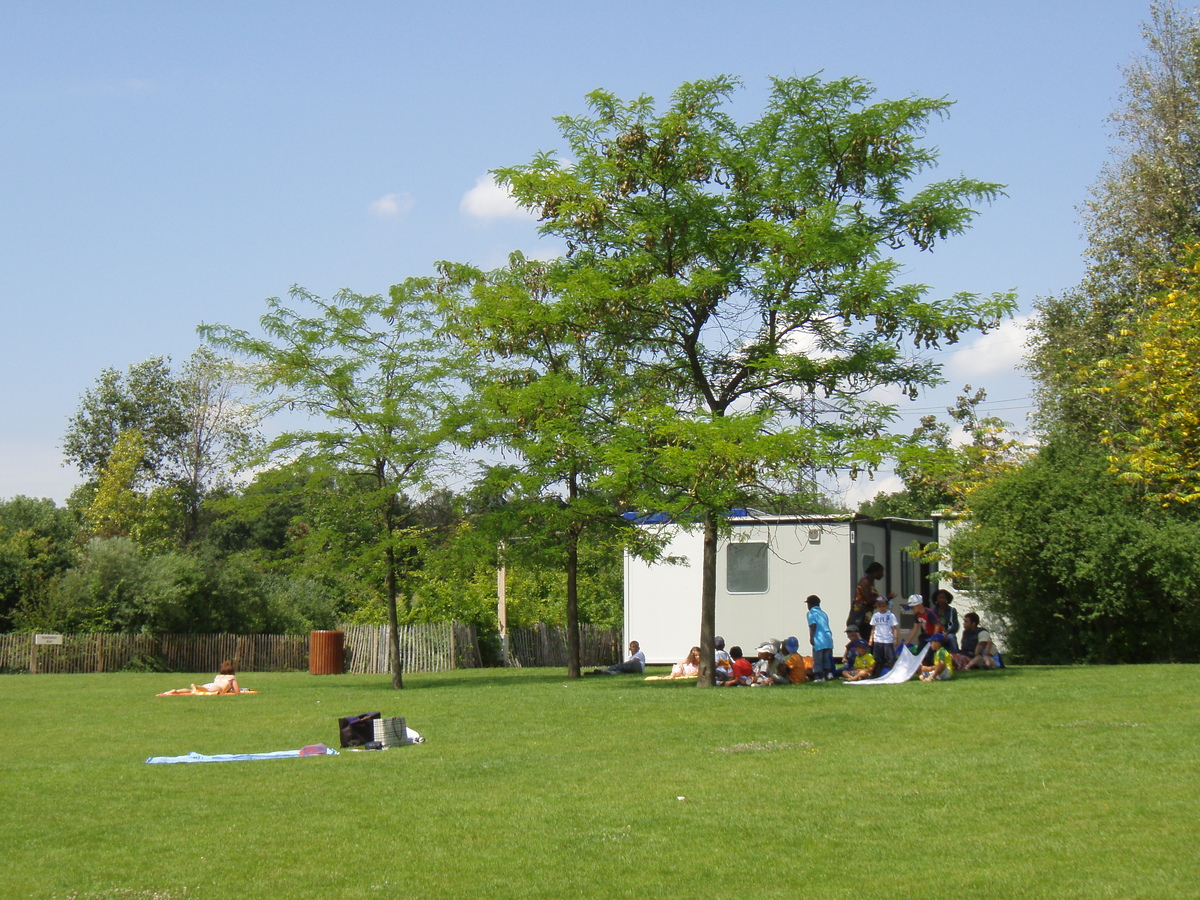 Picture France Villeneuve La Garenne Parc des Chanteraines 2007-07 31 - Resorts Parc des Chanteraines