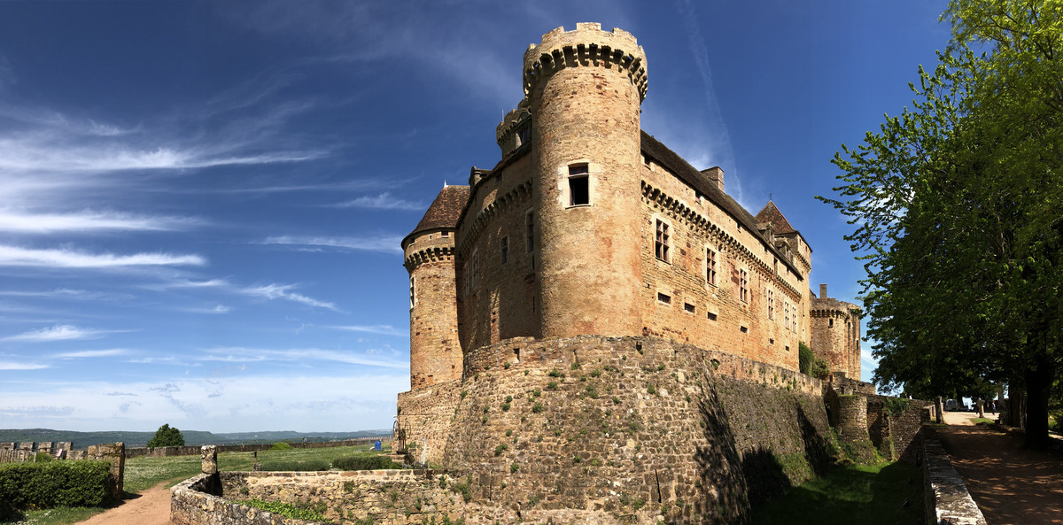 Picture France Castelnau Bretenoux Castle 2018-04 2 - Waterfalls Castelnau Bretenoux Castle