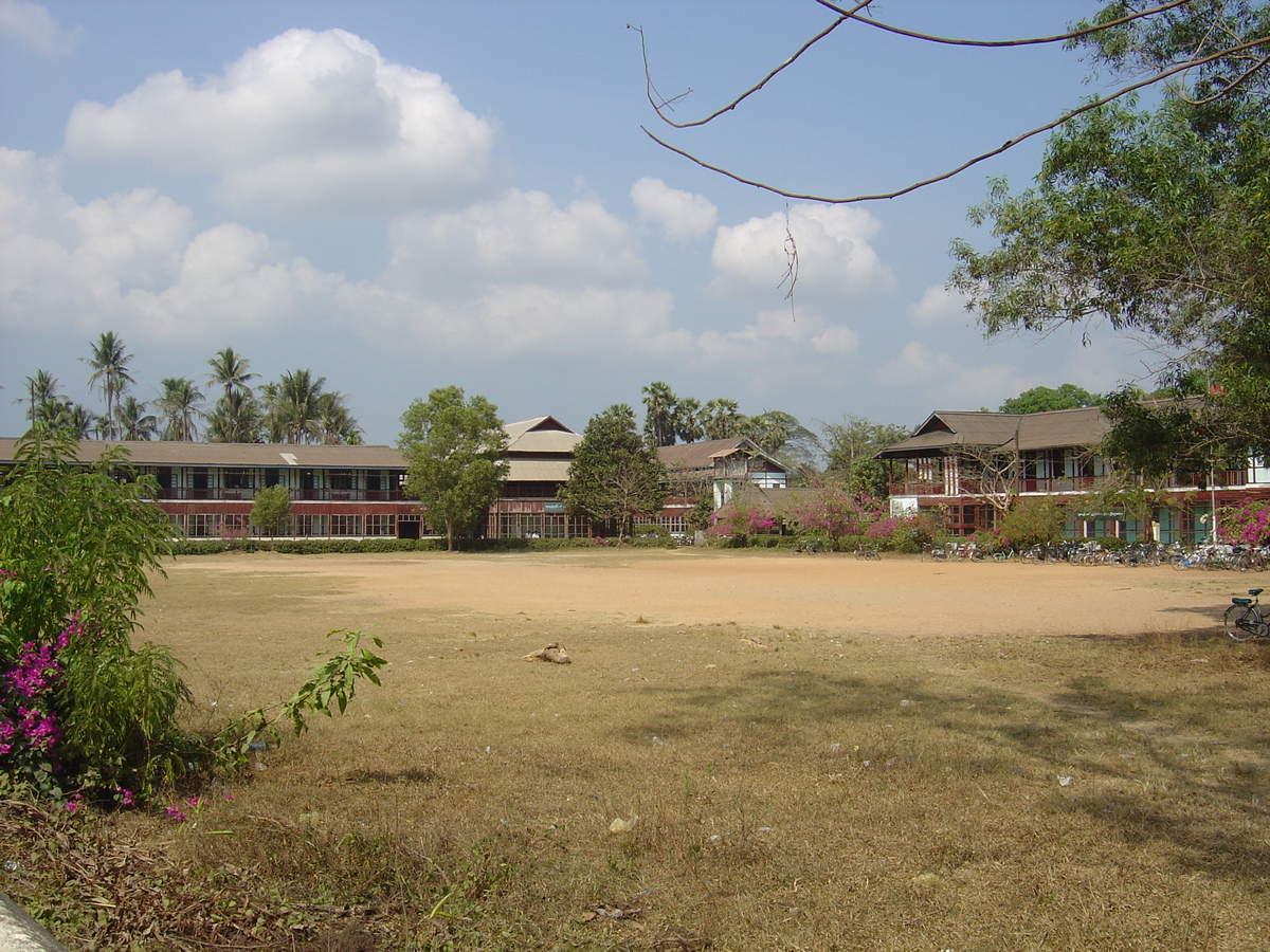 Picture Myanmar Dawei (TAVOY) 2005-01 23 - Accomodation Dawei (TAVOY)