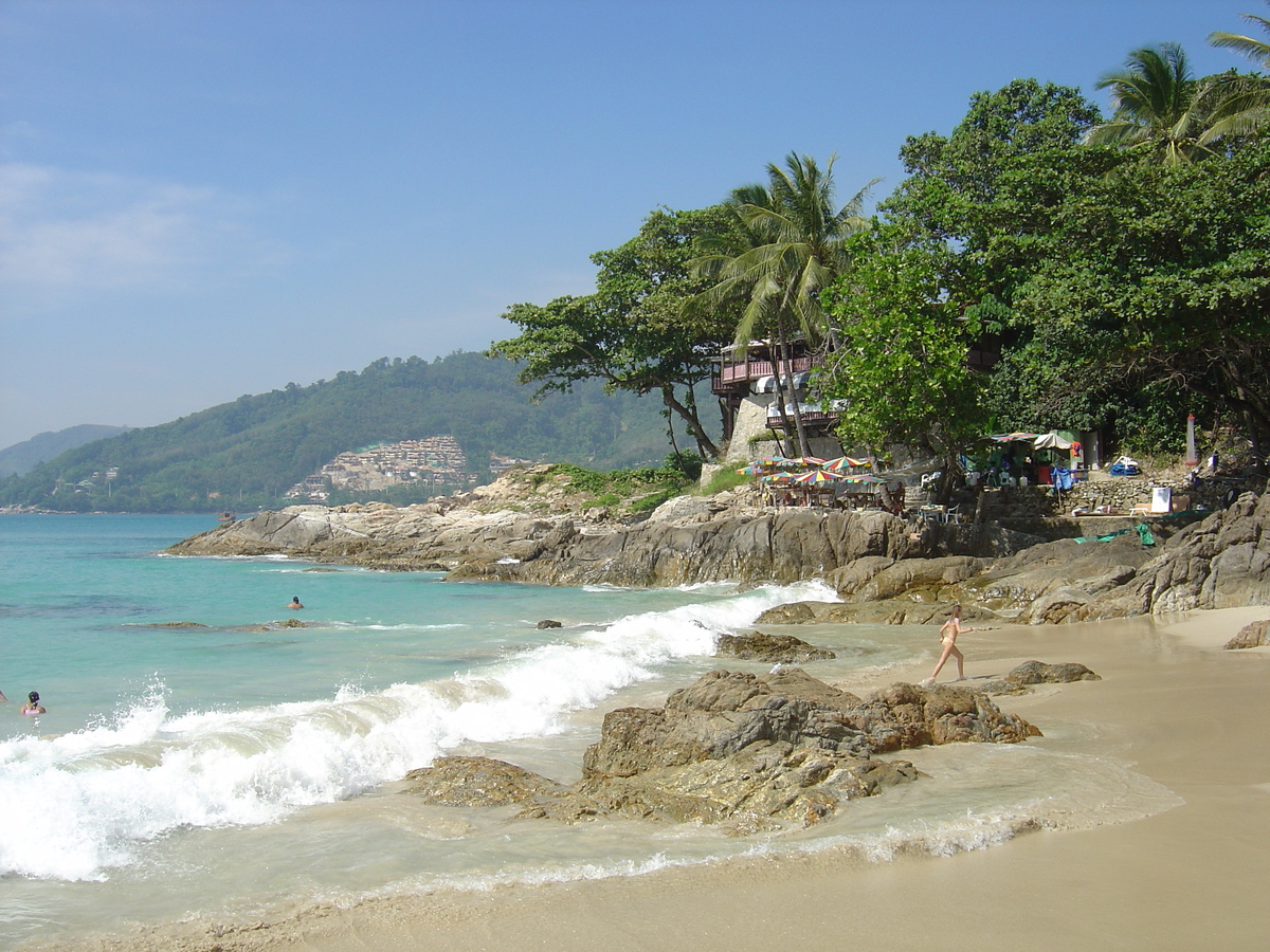 Picture Thailand Phuket Patong Beach 2005-12 81 - Restaurant Beach