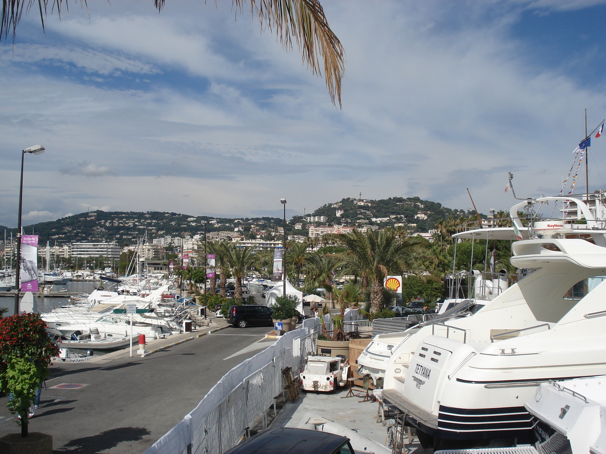 Picture France Cannes 2006-09 3 - City View Cannes