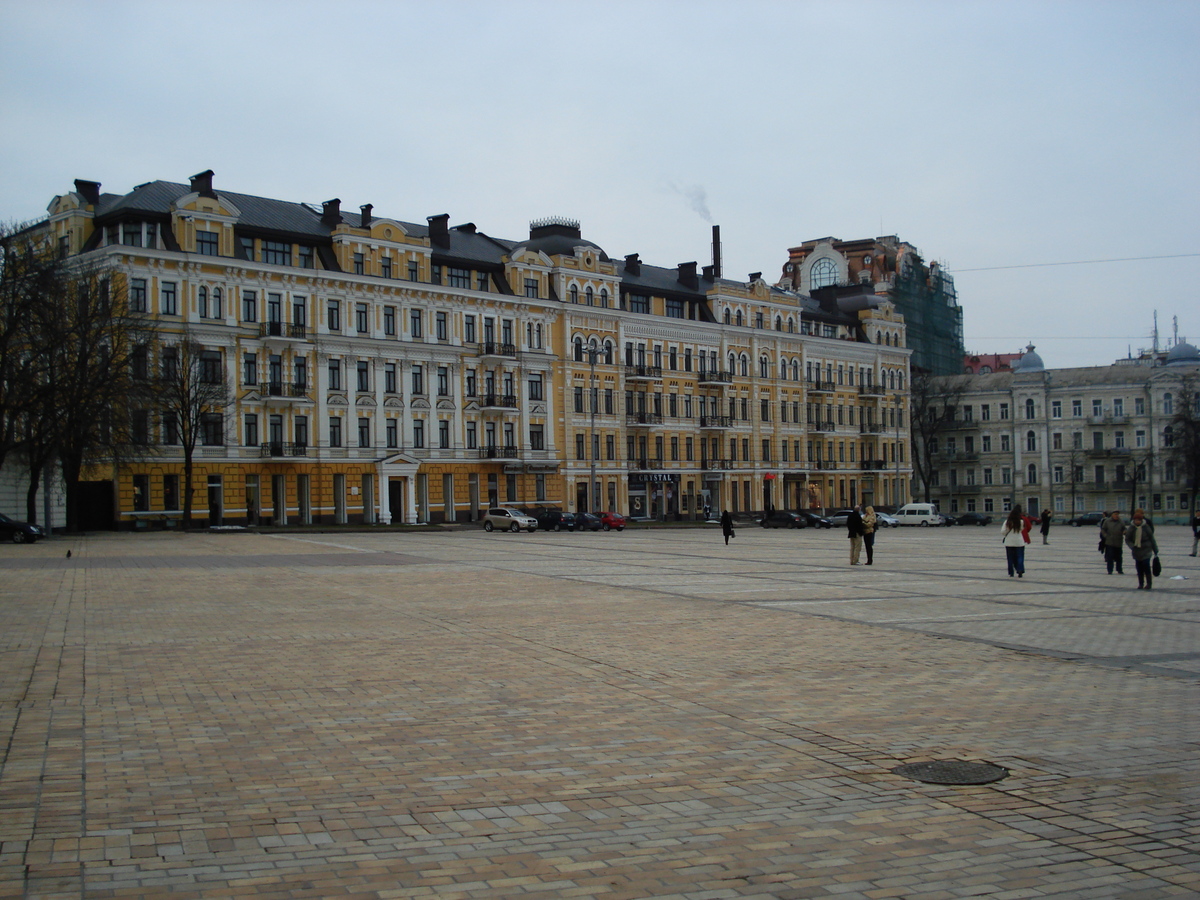 Picture Ukraine Kiev 2007-03 90 - Restaurants Kiev