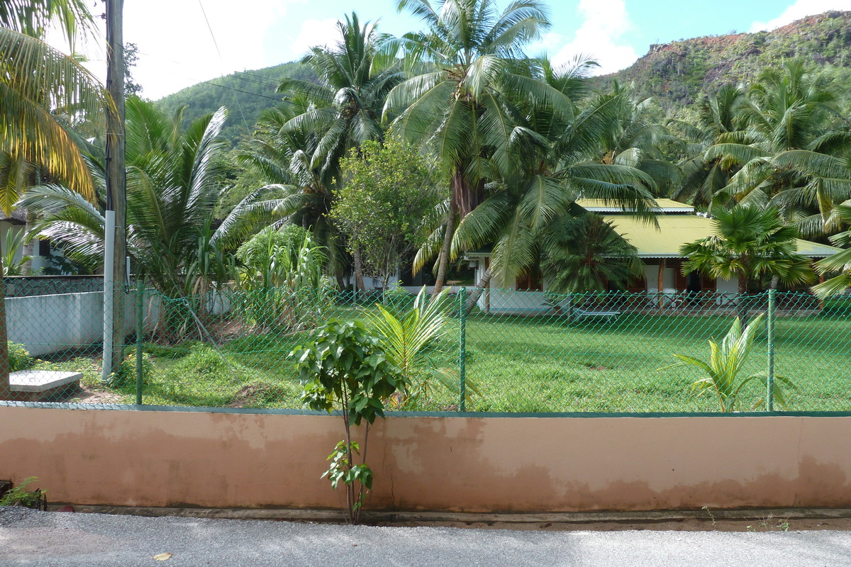 Picture Seychelles Anse Possession 2011-10 54 - Accomodation Anse Possession