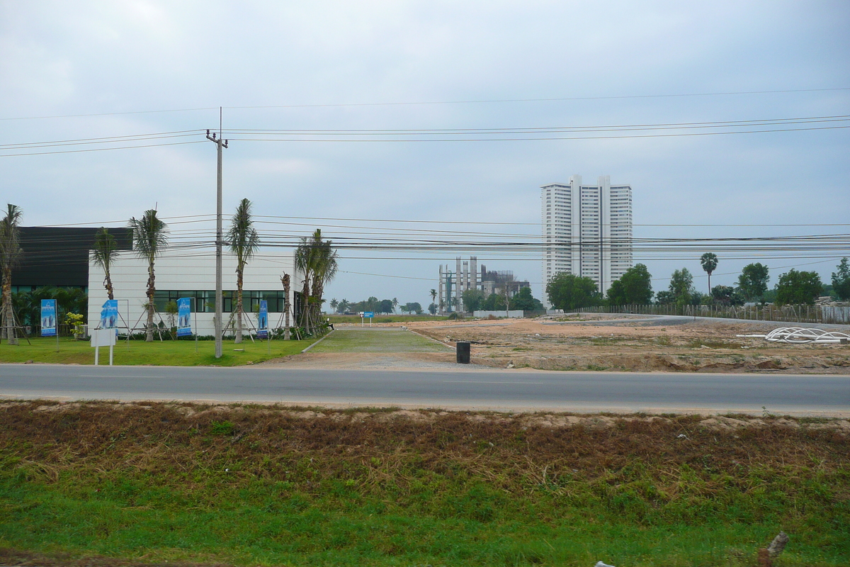 Picture Thailand Chonburi Sukhumvit road 2008-01 42 - Rain Season Sukhumvit road