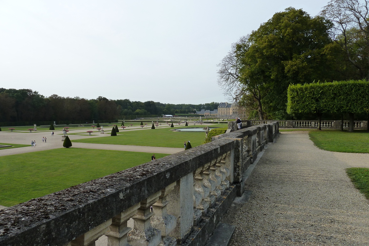 Picture France Vaux Le Vicomte Castle Vaux Le Vicomte Gardens 2010-09 26 - Sauna Vaux Le Vicomte Gardens