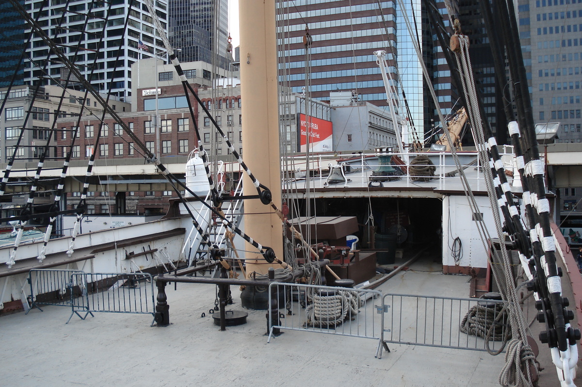 Picture United States New York South Street seaport 2006-03 51 - Monuments South Street seaport