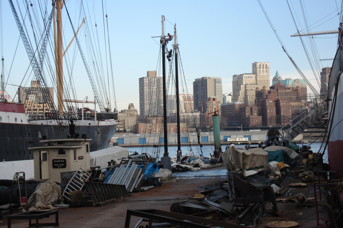 Picture United States New York South Street seaport 2006-03 4 - Lands South Street seaport