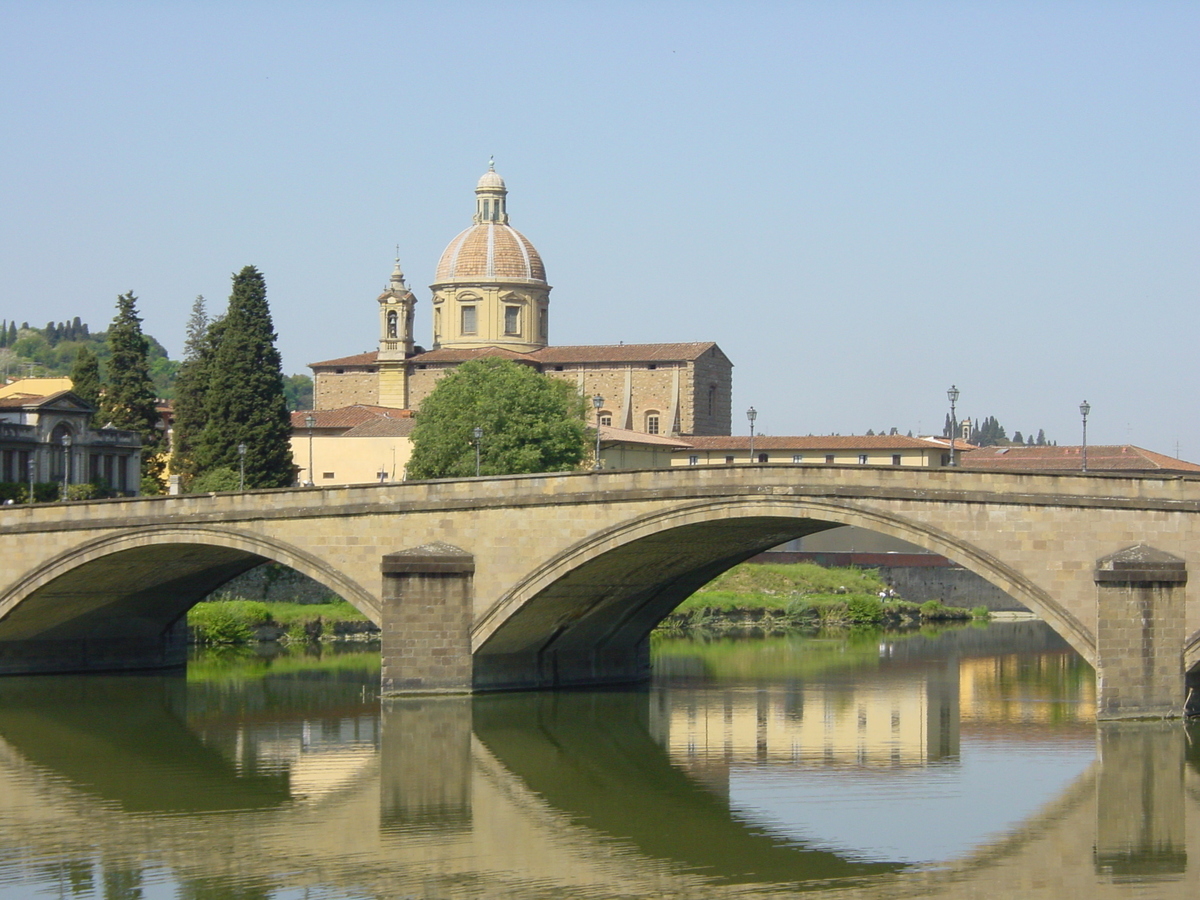 Picture Italy Florence 2002-04 166 - Savings Florence