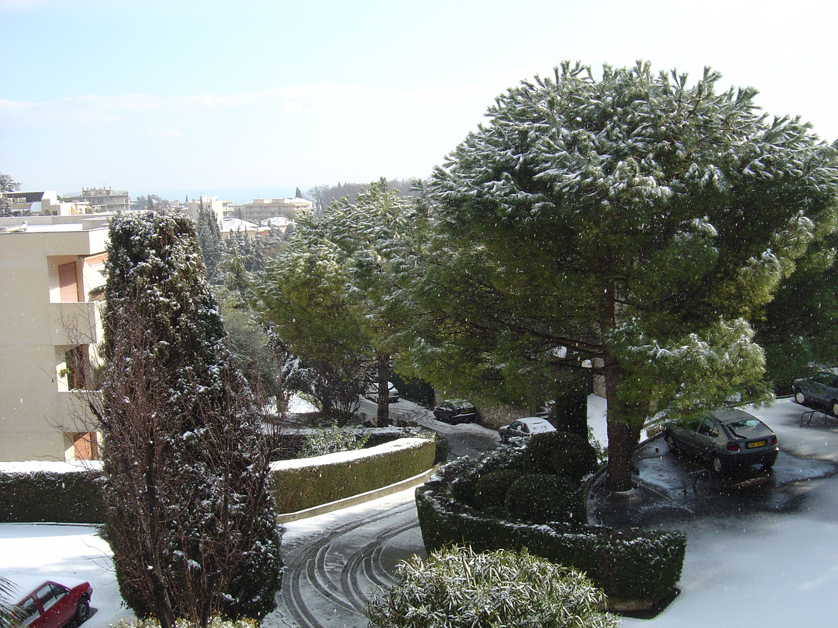 Picture France Vence 2005-02 29 - Resort Vence