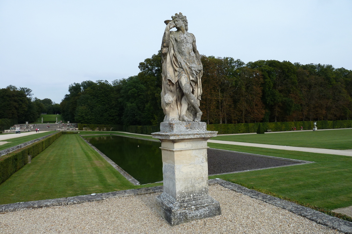 Picture France Vaux Le Vicomte Castle Vaux Le Vicomte Gardens 2010-09 65 - Monument Vaux Le Vicomte Gardens