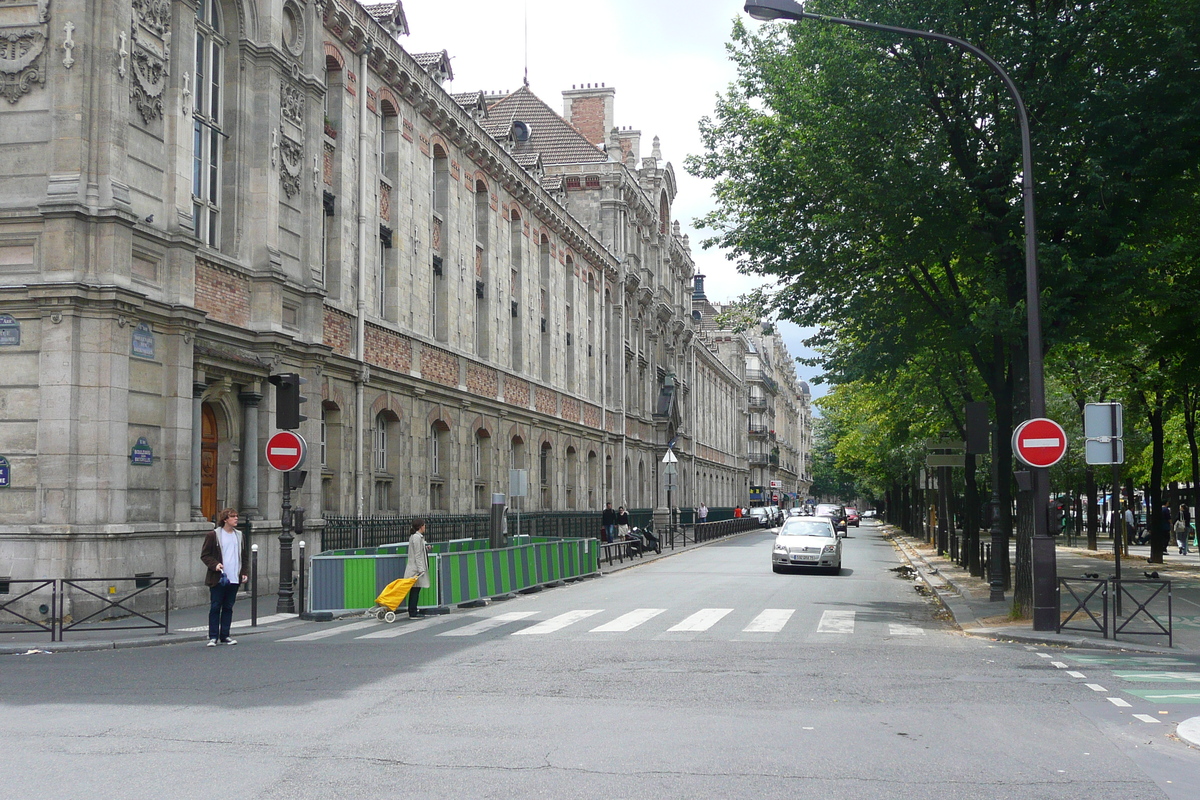 Picture France Paris Rue de Rome 2007-06 110 - City Sights Rue de Rome