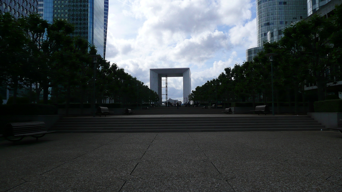 Picture France Paris La Defense 2007-05 141 - Rooms La Defense