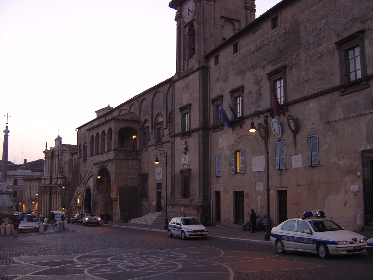 Picture Italy Tarquinia 2004-03 4 - Sunrise Tarquinia