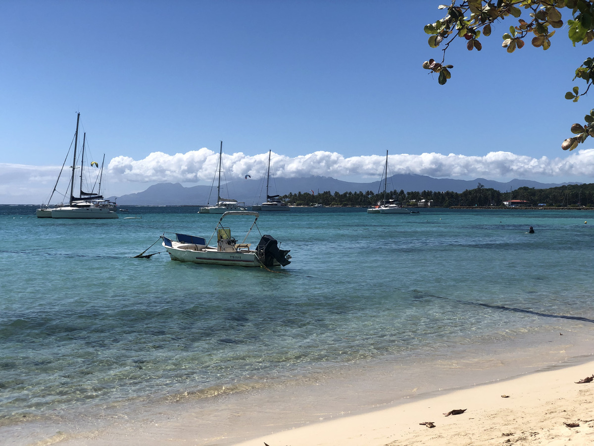 Picture Guadeloupe Sainte Anne 2021-02 101 - Transport Sainte Anne