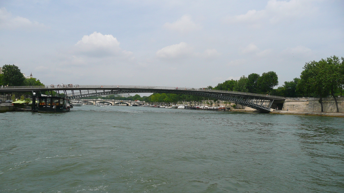 Picture France Paris Seine river 2007-06 140 - French Restaurant Seine river