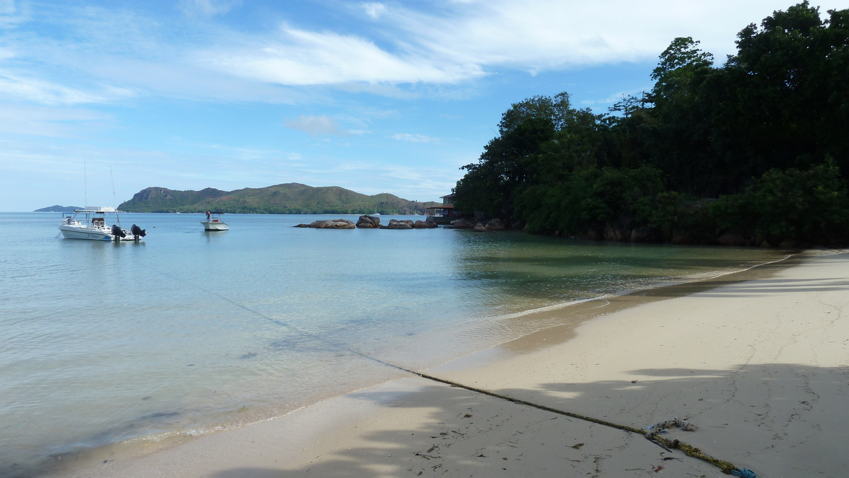 Picture Seychelles Anse Possession 2011-10 43 - Walking Street Anse Possession