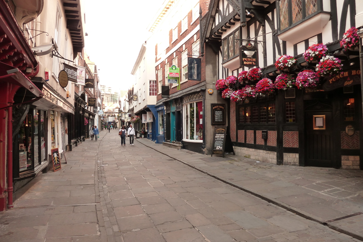 Picture United Kingdom York 2011-07 146 - Sunrise York